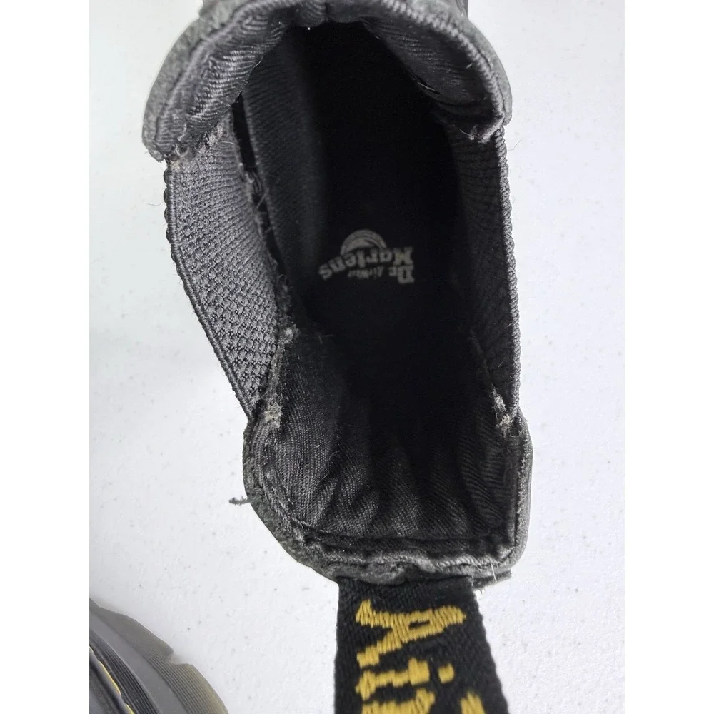 Dr. Martens Embury Black Leather Chelsea Boots Womens Size 6